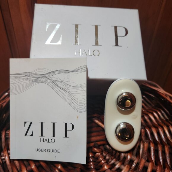 ZIIP Halo Microcurrent/Nanocurrent Advanced Facial Toning Device - Picture 5 of 8